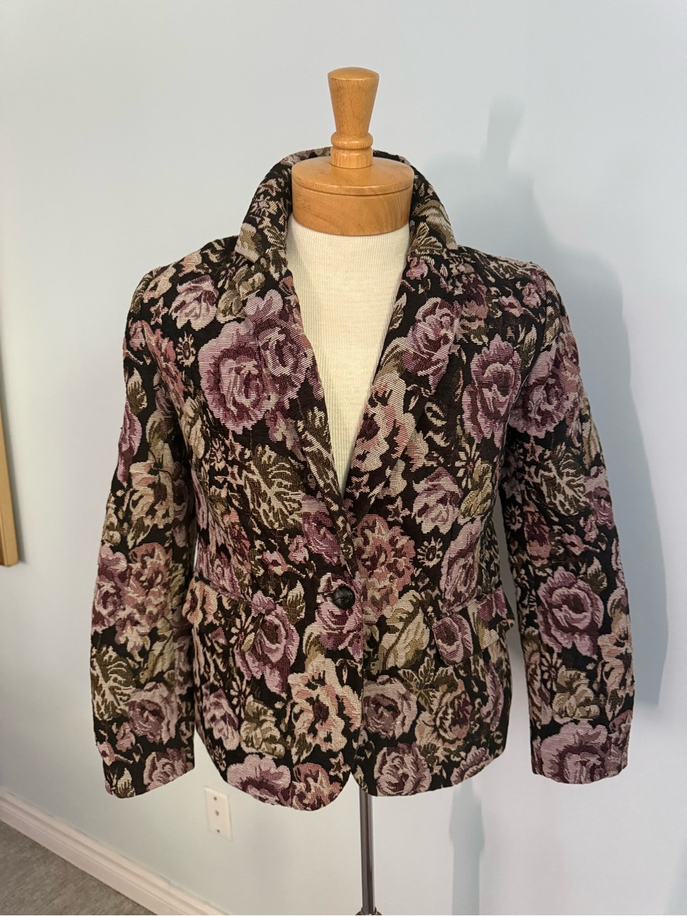 Dressbarn Floral Tapestry Blazer Jacket